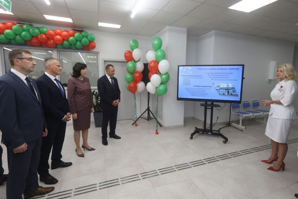 Открытие многофункционального медицинского центра на столичной улице Маяковского.